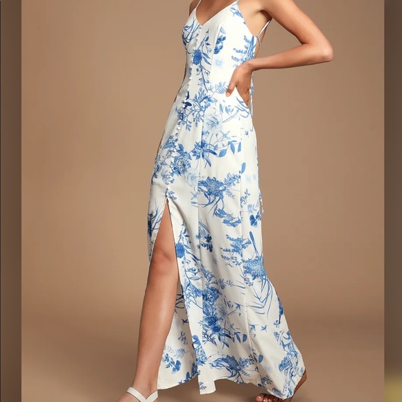 Lulus - Blue/White Print Button-Front Maxi Dress - Picture 2 of 6